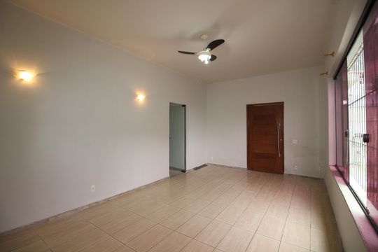 Sala de casa à venda com 3 quartos, 251m² em Freguesia (jacarepaguá), Rio de Janeiro