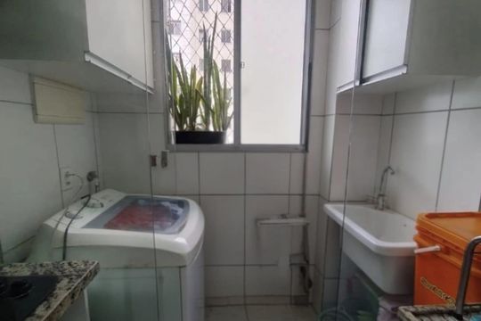 Área de serviço de apartamento para alugar com 2 quartos, 47m² em Castelo, Belo Horizonte