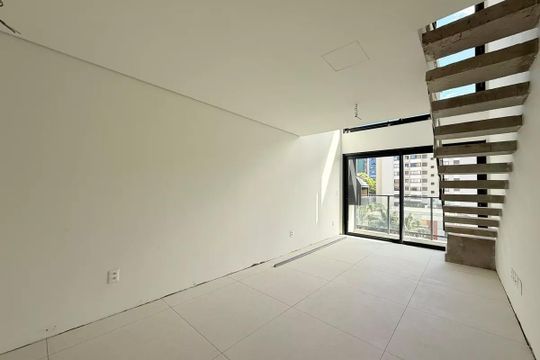Sala / Cozinha de apartamento para alugar com 1 quarto, 56m² em Rio Branco, Porto Alegre