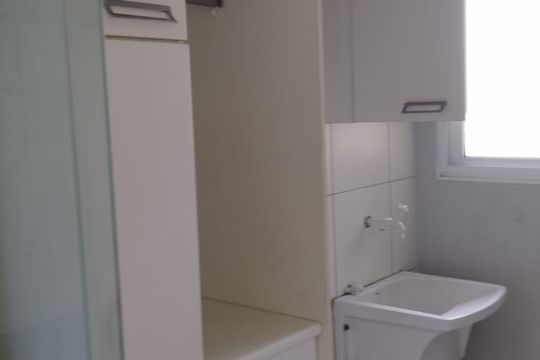 Área de serviço de apartamento para alugar com 3 quartos, 73m² em Nucleo Residencial Celia Mota, Barueri