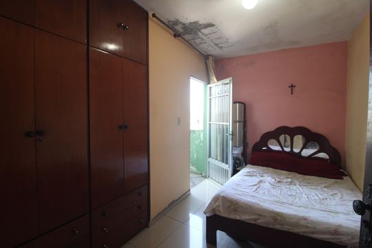 Quarto 3 de casa à venda com 4 quartos, 220m² em Parque Santa Cecilia, São Paulo