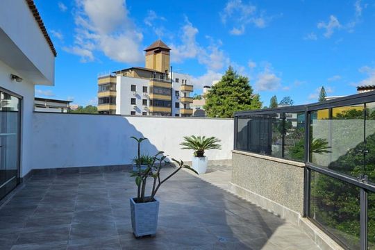 Área comum de apartamento à venda com 3 quartos, 228m² em Passo d’Areia, Porto Alegre