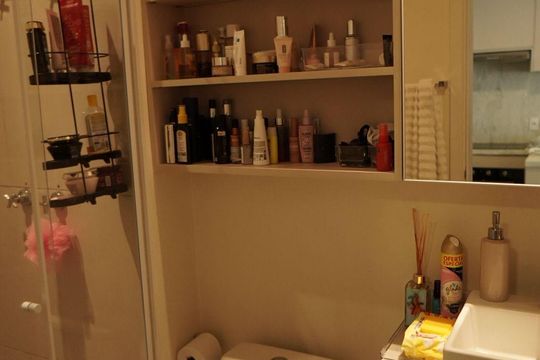Banheiro de apartamento à venda com 1 quarto, 35m² em Pinheiros, São Paulo