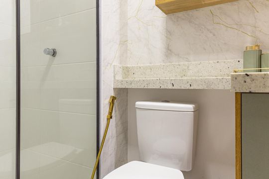 Banheiro de apartamento para alugar com 1 quarto, 28m² em Moema, São Paulo