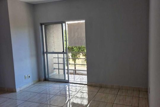 Apartamento para alugar com 3 quartos, 74m² em Residencial Parque Oeste, Goiânia