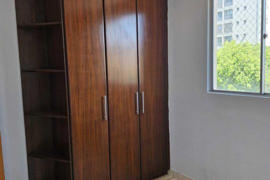 Quarto de apartamento para alugar com 3 quartos, 74m² em Residencial Parque Oeste, Goiânia