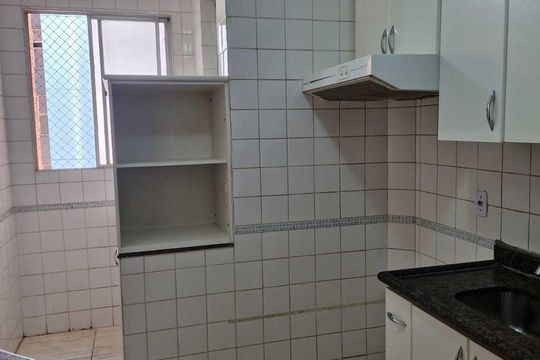 Cozinha de apartamento para alugar com 3 quartos, 74m² em Residencial Parque Oeste, Goiânia