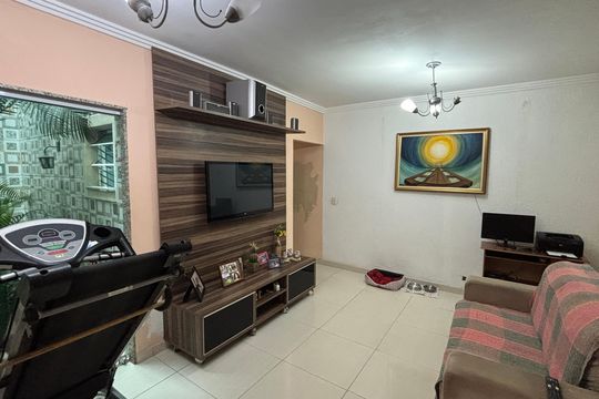 Casa à venda com 3 quartos, 178m² em Parque Marajoara, Santo André