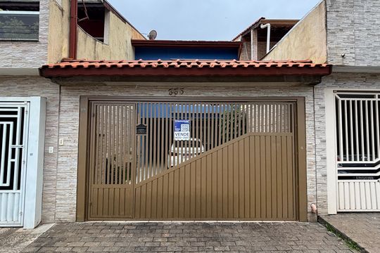 Fachada de casa à venda com 3 quartos, 178m² em Parque Marajoara, Santo André
