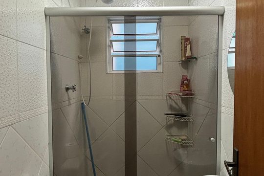 Banheiro de casa à venda com 3 quartos, 178m² em Parque Marajoara, Santo André