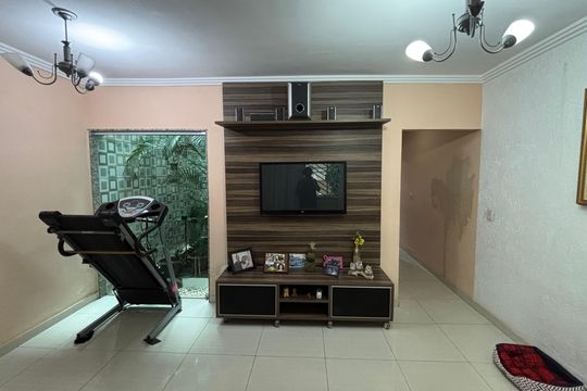 Sala de casa à venda com 3 quartos, 178m² em Parque Marajoara, Santo André