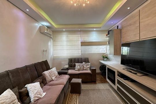 Casa para alugar com 3 quartos, 300m² em Azenha, Porto Alegre