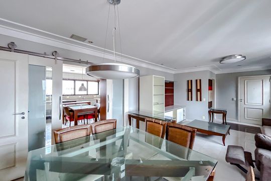 Apartamento para alugar com 3 quartos, 127m² em Vila Gomes Cardim, São Paulo