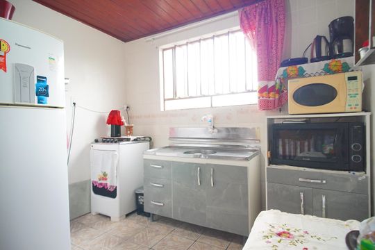 Cozinha de casa à venda com 2 quartos, 77m² em Feitoria Seller, São Leopoldo