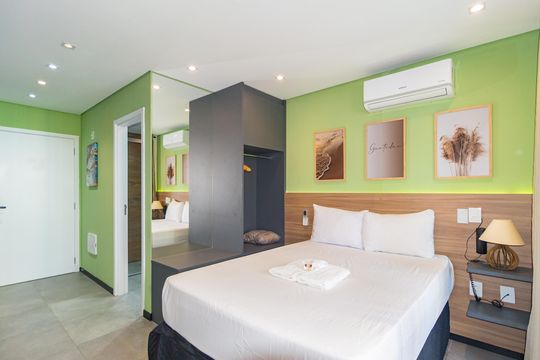 Quarto  de kitnet/studio à venda com 1 quarto, 26m² em Vila Regente Feijó, São Paulo