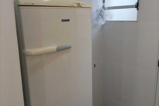 Cozinha de casa de condomínio para alugar com 2 quartos, 40m² em Jardim Imperial, Aparecida de Goiânia