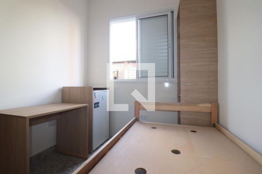 Kitnet/Studio para alugar com 1 quarto, 10m² em Vila Sao Pedro, Santo André