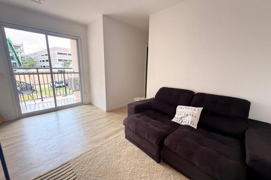 Sala de apartamento à venda com 3 quartos, 62m² em Jardim Ipaussurama, Campinas