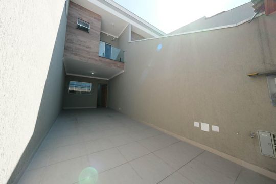 Garagem de casa à venda com 2 quartos, 99m² em Parque Boturussu, São Paulo