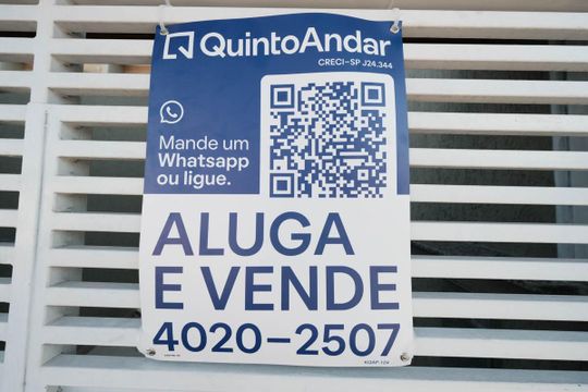 Fachada de casa à venda com 2 quartos, 99m² em Parque Boturussu, São Paulo