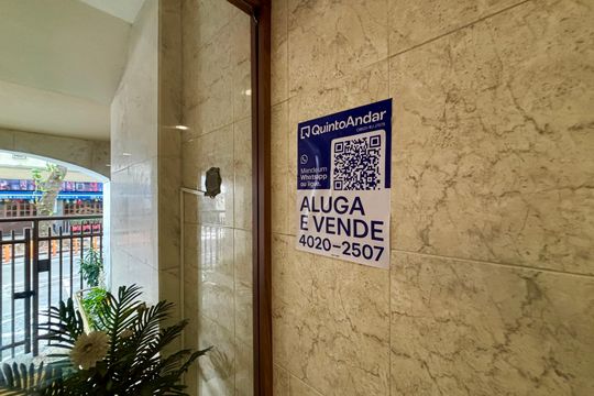 Placa de apartamento para alugar com 3 quartos, 90m² em Copacabana, Rio de Janeiro