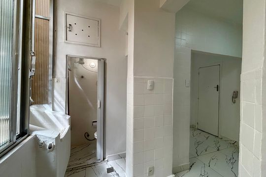 Área de serviço de apartamento para alugar com 3 quartos, 90m² em Copacabana, Rio de Janeiro