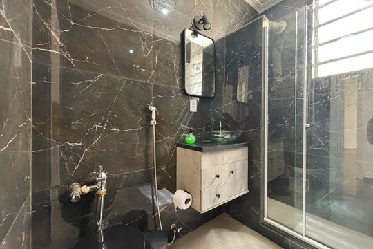 Banheiro social de apartamento para alugar com 3 quartos, 90m² em Copacabana, Rio de Janeiro