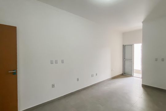 Suite 1 de casa à venda com 2 quartos, 126m² em Vila Constanca, São Paulo