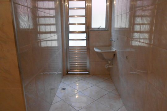 Área de serviço de apartamento para alugar com 3 quartos, 75m² em Vila Valparaíso, Santo André