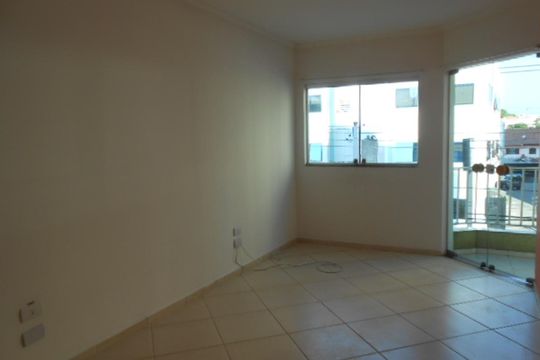 Apartamento para alugar com 3 quartos, 75m² em Vila Valparaíso, Santo André