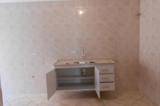 Cozinha de apartamento para alugar com 3 quartos, 75m² em Vila Valparaíso, Santo André