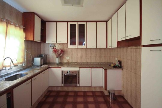 Casa para alugar com 3 quartos, 220m² em Jardim Tiete, São Paulo