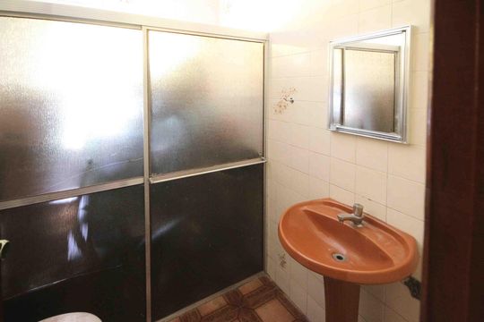 Casa para alugar com 3 quartos, 220m² em Jardim Tiete, São Paulo