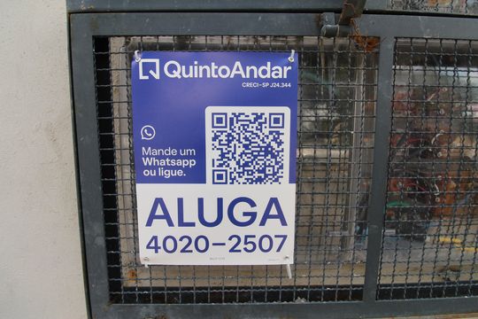 Plaquinha de kitnet/studio para alugar com 1 quarto, 28m² em Jardim da Granja, São José dos Campos