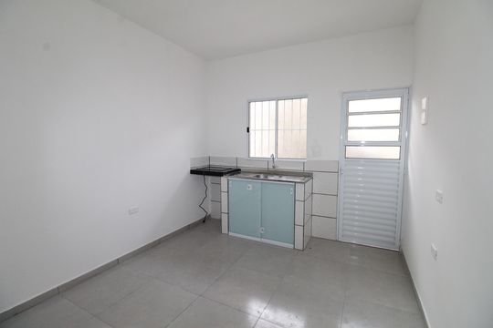 Sala / Cozinha de kitnet/studio para alugar com 1 quarto, 28m² em Jardim da Granja, São José dos Campos