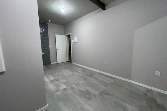 Sala de apartamento para alugar com 1 quarto, 37m² em Bom Fim, Porto Alegre
