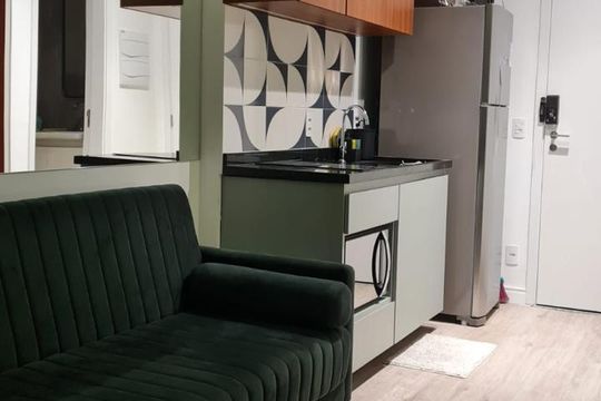 Cozinha de apartamento à venda com 1 quarto, 33m² em Jardim das Acacias, São Paulo
