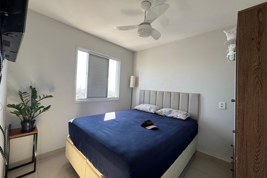 Quarto 1 de apartamento à venda com 2 quartos, 49m² em Jardim Roberto, Osasco