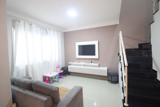 Sala de casa de condomínio à venda com 3 quartos, 70m² em Vila Campo Grande, São Paulo