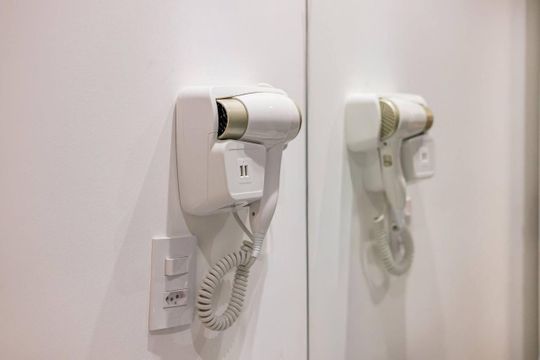 Banheiro de apartamento para alugar com 1 quarto, 25m² em Brooklin, São Paulo