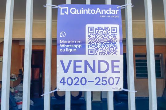 Placa de casa para alugar com 3 quartos, 200m² em Quitaúna, Osasco