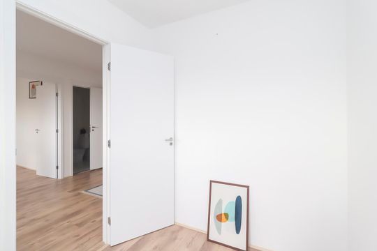 Quarto 2 de apartamento para alugar com 2 quartos, 40m² em Jardim Helena, São Paulo