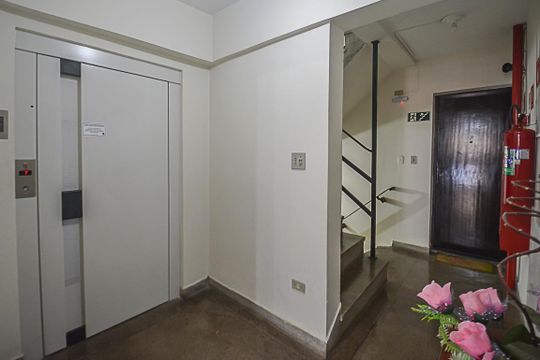 Hall de entrada de apartamento à venda com 3 quartos, 90m² em Nova Petrópolis, São Bernardo do Campo