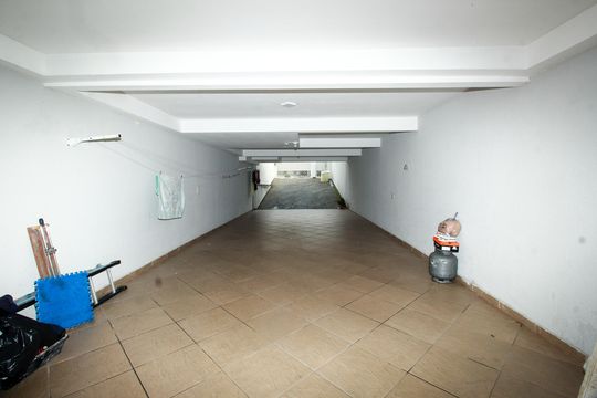 Garagem de apartamento à venda com 3 quartos, 148m² em Jardim Santo Alberto, Santo André