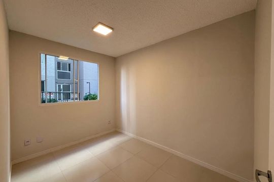 Quarto 1 de apartamento à venda com 2 quartos, 42m² em Jardim Gilda Maria, São Paulo