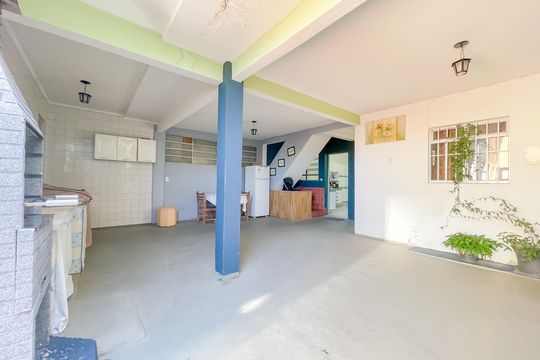 Área gourmet de casa à venda com 5 quartos, 240m² em Remédios, Osasco
