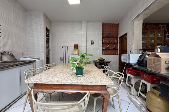 Casa para alugar com 4 quartos, 170m² em Prado, Belo Horizonte