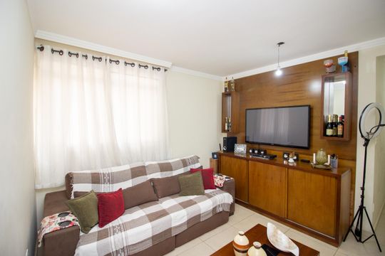 Apartamento para alugar com 2 quartos, 70m² em Europa, Contagem