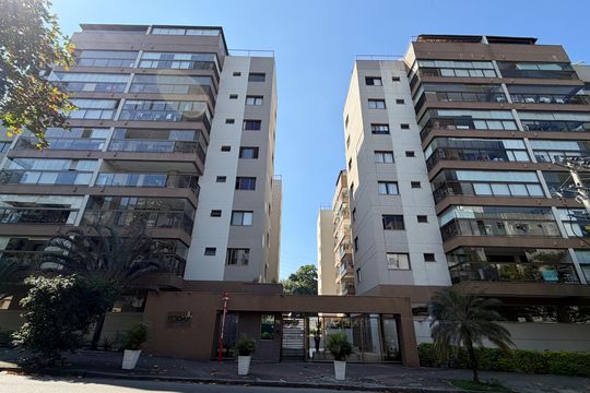 Fachada  de apartamento para alugar com 3 quartos, 94m² em Freguesia (jacarepaguá), Rio de Janeiro