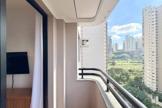 Sacada de apartamento à venda com 2 quartos, 44m² em Cidade Monções, São Paulo